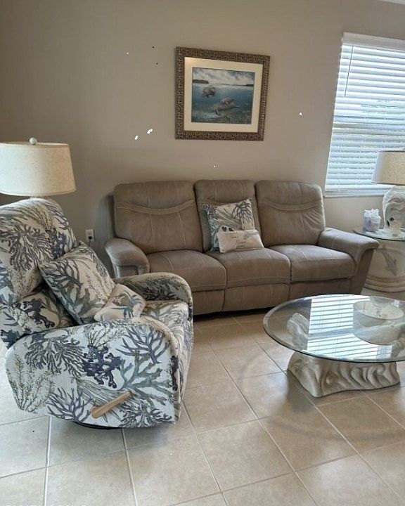 1st image of 10350 Washingtonia Palm Way APT 4228