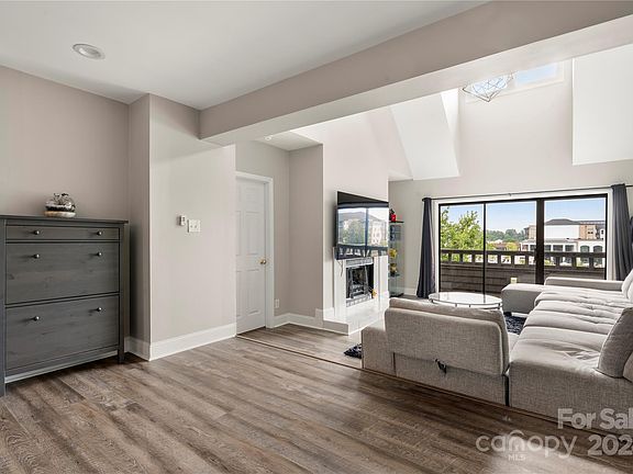 5th image of 9039 J M Keynes Dr Unit 19