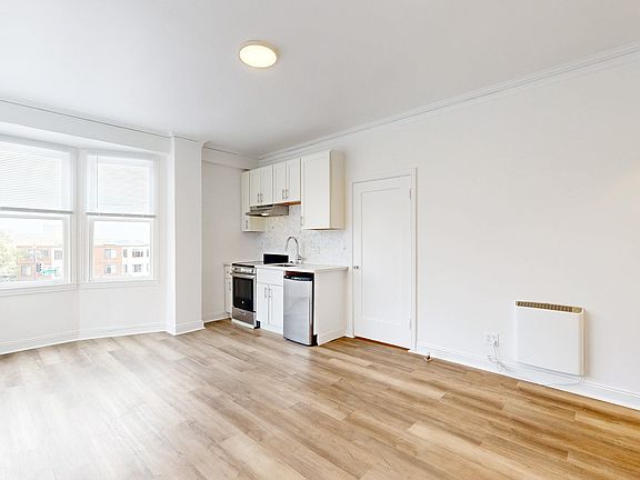 2nd image of 19 Hermann St #104