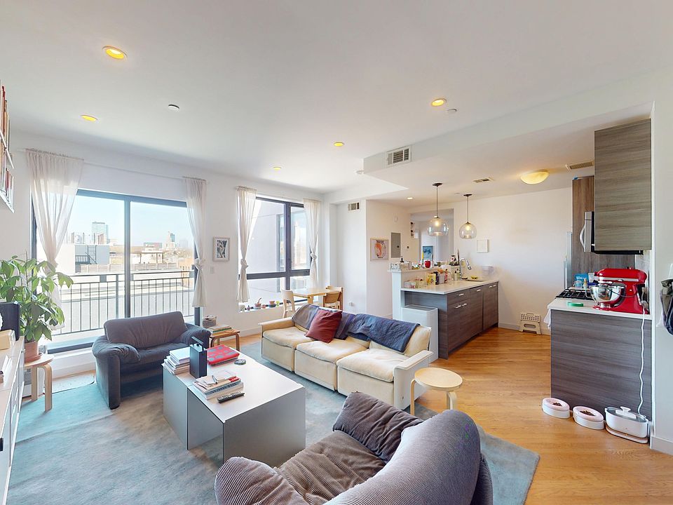 1st image of 186 Putnam Ave APT 5A