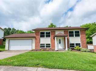 2940 Sean Pkwy, Saint Louis, MO 63129