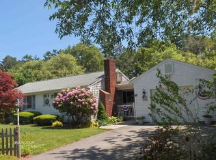 38 Willimantic Dr, Marstons Mills, MA 02648