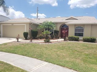 4215 Dover Dr E, Bradenton, FL 34203