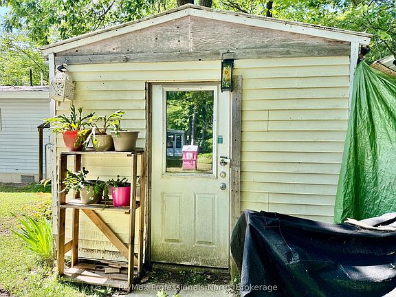 4th image of 1007 Racoon Rd #72