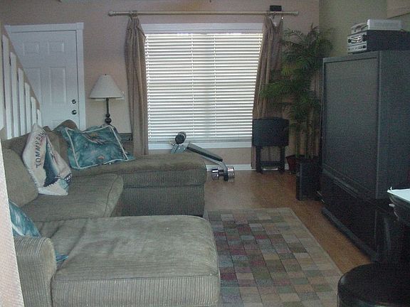 4th image of 7816 Wortham Ct