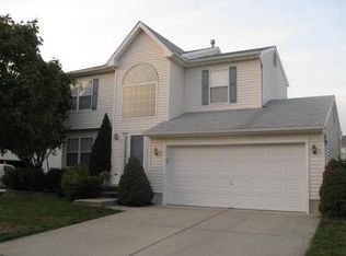 6 Karemark Dr, Burlington, NJ 08016