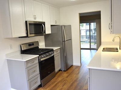 13736 Heather Hills Dr, Burnsville, MN, 55337