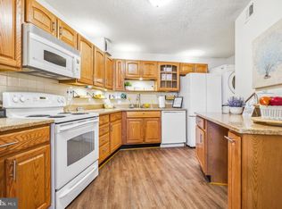 15101 Interlachen Dr UNIT 1-104, Silver Spring, MD 20906