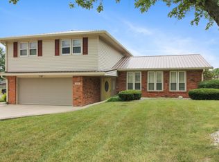 1609 S Harrison St, Alexandria, IN 46001