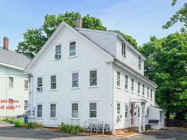 3 Cedar Ct #A, Amesbury, MA 01913