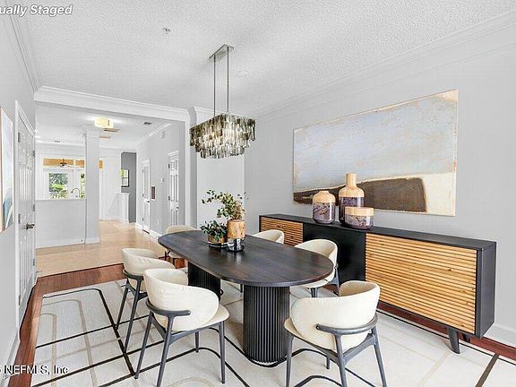 5th image of 9823 TAPESTRY PARK Circle #106