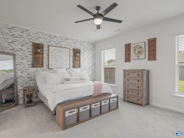 262 John Harold Dr, Meridianville, AL 35759