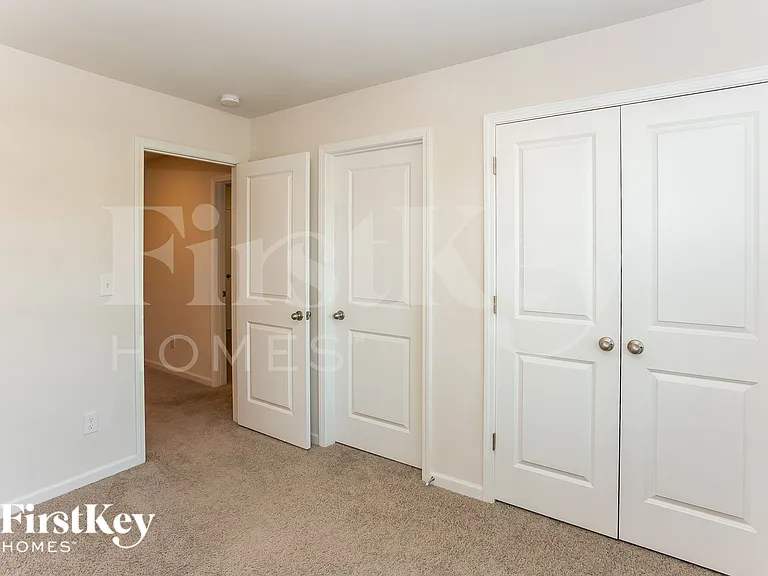 10755 Rivergate Dr NW — Photo 17