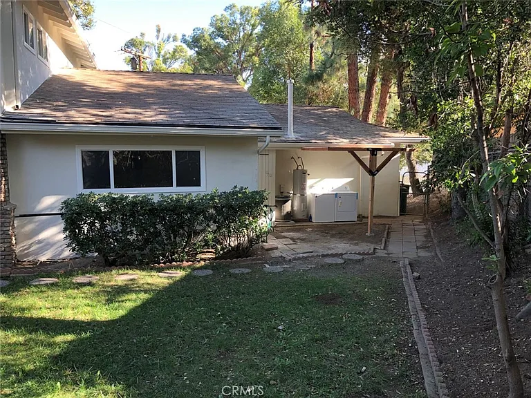 4715 Cardenas Ave — Photo 20