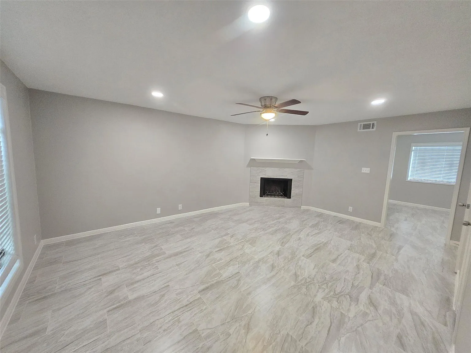 2 bed, 1.5 bath, 1269 sqft, $1,600 — Photo 1