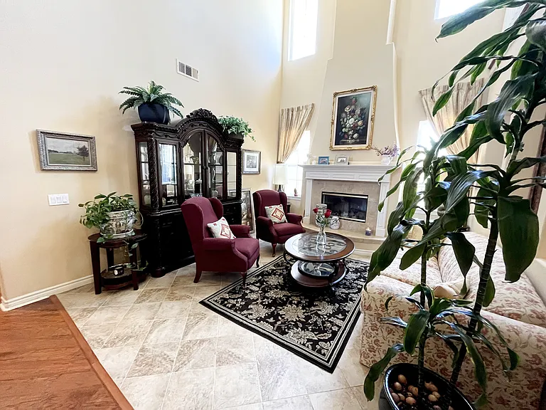 12470 Sundance Ave — Photo 5