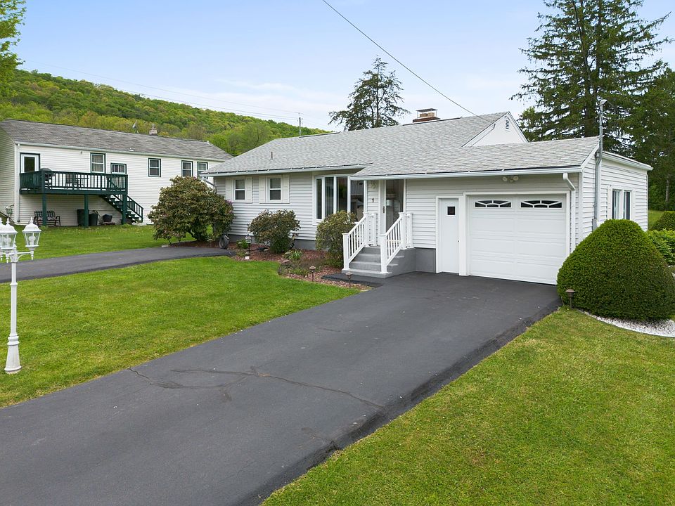 1st image of 1 Brook Ave