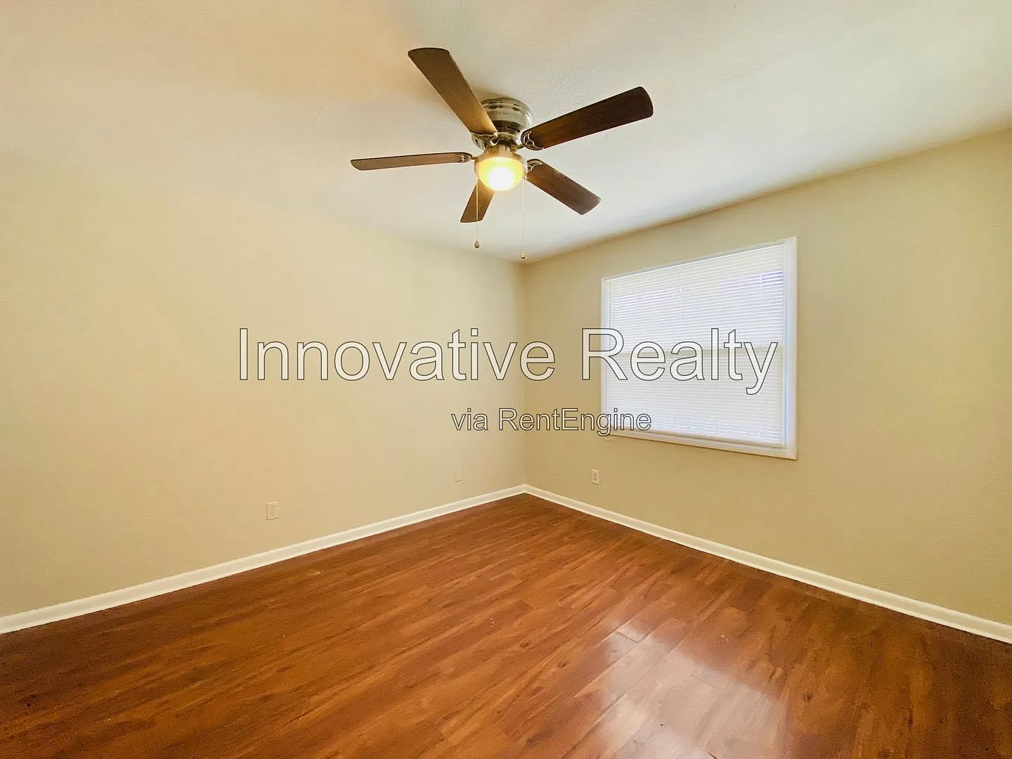 1 bed, 1.0 bath, 588 sqft, $1,095 — Photo 4