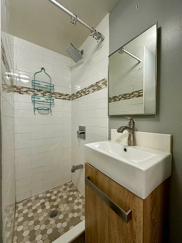 39-51 50th Street 1B