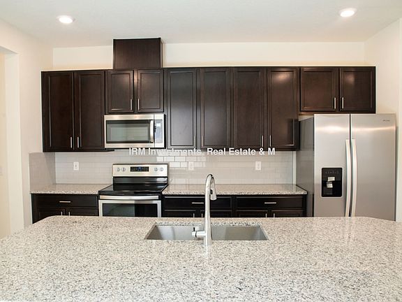 4th image of 13785 Beckman Dr