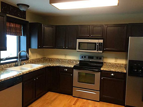 2nd image of 1018 Lewis Ave