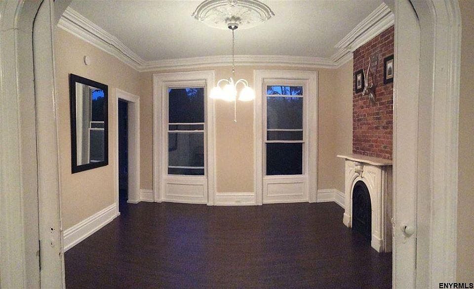 1st image of 2231 5th Ave #2
