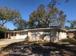 1532 Gentry St, Clearwater, FL 33755