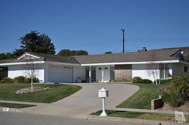 1st image of 807 E Lemon Dr