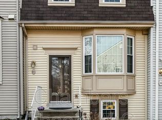 21 Fendall Ave, Alexandria, VA 22304