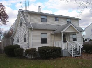 87 Richard Ave, Islip Terrace, NY 11752