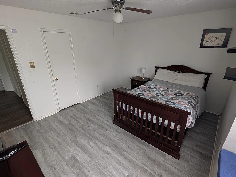 3216 Meadowview Dr — Photo 34