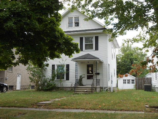 1st image of 298 Forest St