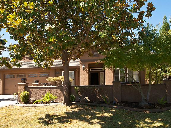 4 Bedrooms/3 Full Bathrooms