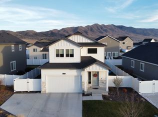 6186 N Sheps Ridge Rd, Eagle Mountain, UT 84005
