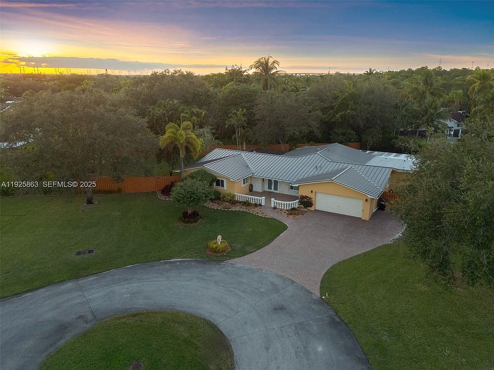 12920 SW 108th Pl, Miami, FL 33176 | Zillow