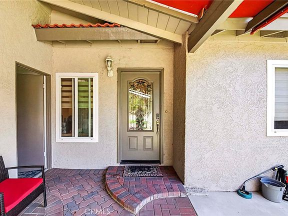 4th image of 800 N Arroyo Pl