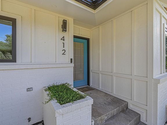 5th image of 412 39th St