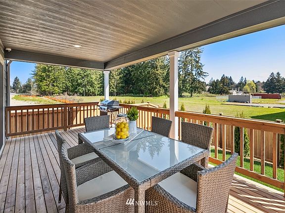 4th image of 1009 Burwood Street SE #202