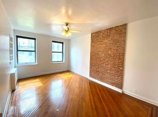 142 W 70th St APT 4R, New York, NY 10023