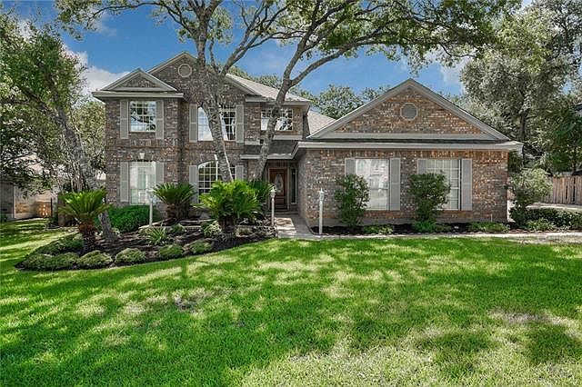 1st image of 308 Plum Dr
