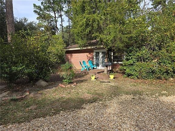 2nd image of 44069 Live Oak Ave