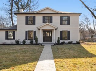 2 Treebrook Ln, Saint Louis, MO 63124