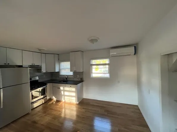 241 Dubois Ave Floor 2, Staten Island, NY 10310