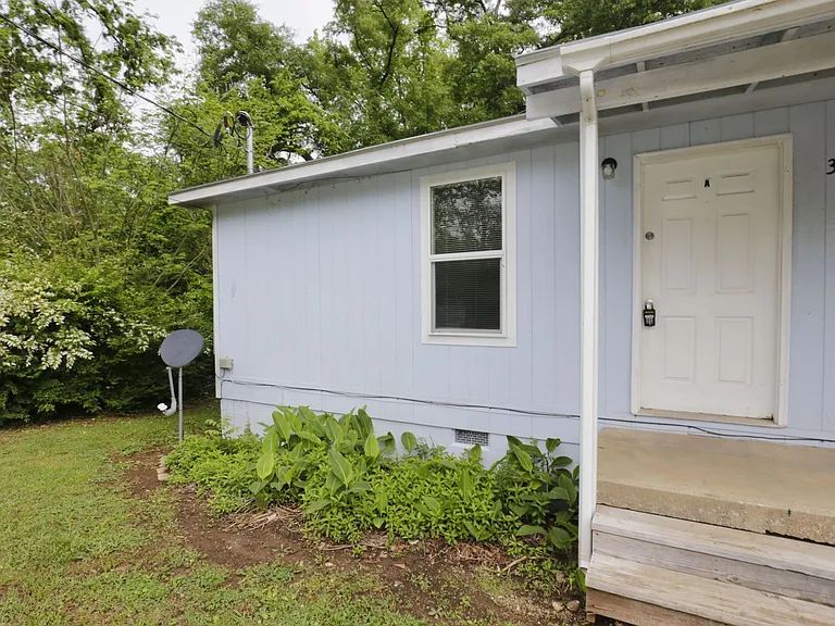 306 Tarver St SE — Photo 2