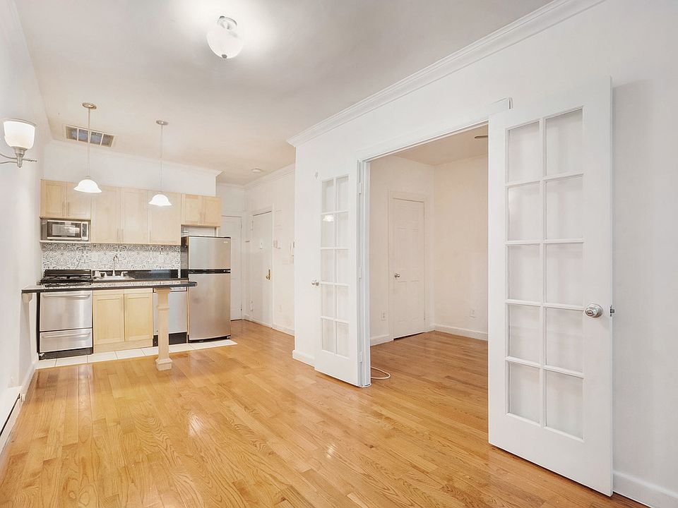 1st image of 336 E 56th St APT 6