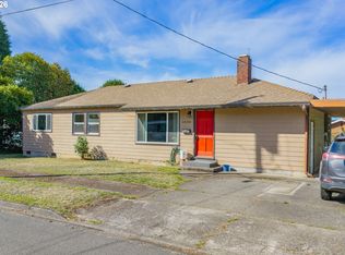 1030 Myrtle Crest Ln, Myrtle Point, OR 97458