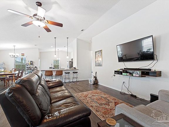 4th image of 4387 Thistle Pine Ct