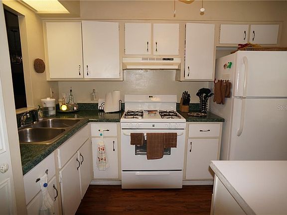2nd image of 2997 Flint Dr N #88-A