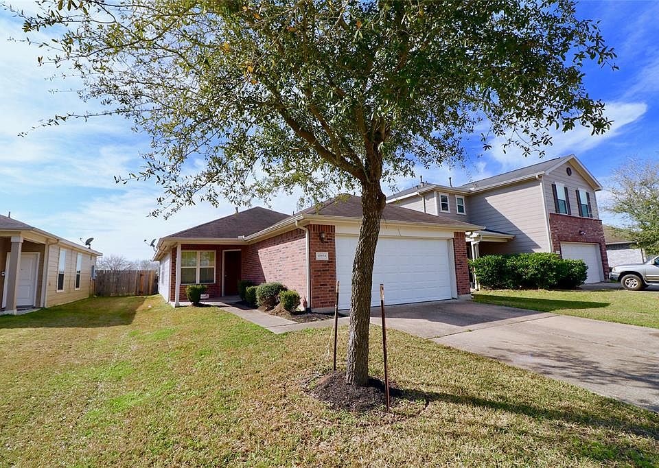 1st image of 12934 Regal Oaks Bend Ln