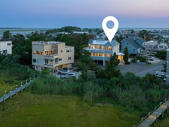 5th image of 9 Arnold Blvd